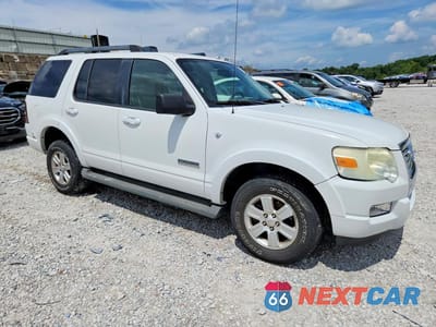 Czwarte zdjęcie samochodu z boku: 2008 FORD EXPLORER XLT VIN:1FMEU73898UA98112 - miniatura