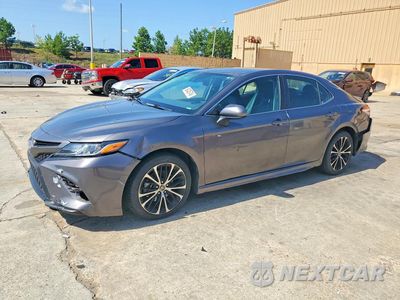 2020 TOYOTA CAMRY SE 4T1G11AK8LU976022 - główne zdjęcie licytacji z USA - miniatura