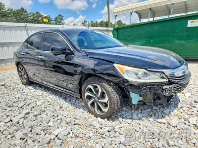 Czwarte zdjęcie samochodu z boku: 2017 HONDA ACCORD EX VIN:1HGCR2F72HA123535 - miniatura