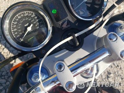 Zdjęcie 8 z 9 samochodu: 2006 HONDA CB900 F VIN:JH2SC48016M400525 - miniatura