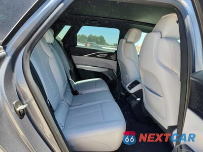 Zdjęcie 10 z 12 samochodu: 2023 CADILLAC LYRIQ LUXURY VIN:1GYKPMRK3PZ001482 - miniatura