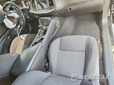 Zdjęcie 8 z 13 samochodu: 2019 DODGE CHALLENGER R/T VIN:2C3CDZBT0KH705154 - miniatura