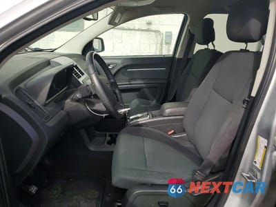 Zdjęcie 7 z 12 samochodu: 2010 DODGE JOURNEY SXT VIN:3D4PH5FV9AT249122 - miniatura