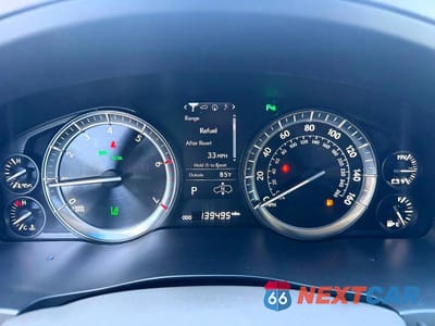 Zdjęcie 8 z 14 samochodu: 2017 LEXUS LX 570 VIN:JTJHY7AX1H4231829 - miniatura