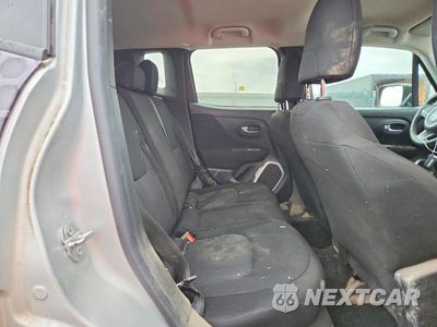 Zdjęcie 11 z 13 samochodu: 2018 JEEP RENEGADE SPORT VIN:ZACCJBAB6JPH68325 - miniatura