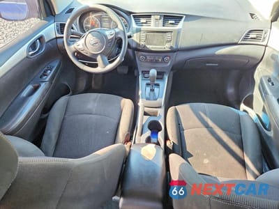 Zdjęcie 8 z 12 samochodu: 2018 NISSAN SENTRA S VIN:3N1AB7AP2JY273793 - miniatura