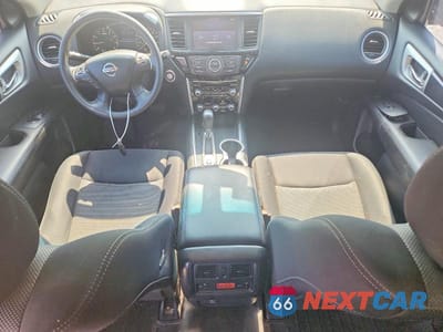 Zdjęcie 8 z 13 samochodu: 2018 NISSAN PATHFINDER SV VIN:5N1DR2MM4JC633127 - miniatura