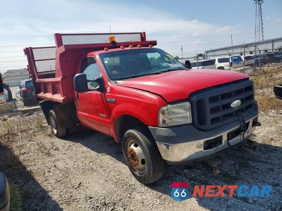Czwarte zdjęcie samochodu z boku: 2007 FORD F350 SUPER DUTY DUMP TRUCK VIN:1FDWF37P07EB40605 - miniatura
