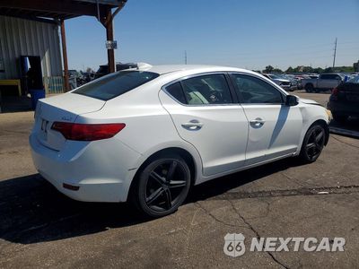 Trzecie zdjęcie samochodu z tyłu: 2013 ACURA ILX 20 TECH VIN:19VDE1F77DE010141 - miniatura