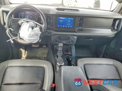 Zdjęcie 8 z 14 samochodu: 2022 FORD BRONCO BASE VIN:1FMEE5DH5NLB17515 - miniatura