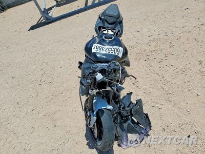 Piąte zdjęcie samochodu w środku: 2026 KAWASAKI ZX636 K VIN:JKBZXJJ15TA040272 - miniatura