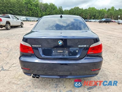 Zdjęcie 6 z 12 samochodu: 2010 BMW 528 XI VIN:WBANV1C50AC445470 - miniatura