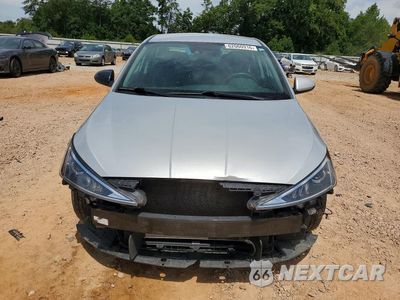 Piąte zdjęcie samochodu w środku: 2020 HYUNDAI ELANTRA SEL VIN:5NPD84LF1LH523892 - miniatura