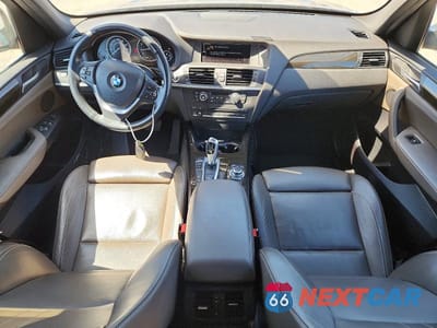 Zdjęcie 8 z 14 samochodu: 2013 BMW X3 XDRIVE28I VIN:5UXWX9C57D0D05987 - miniatura