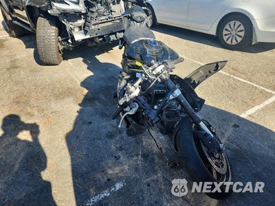 Drugie zdjęcie samochodu z przodu: 2017 YAMAHA YZFR6 C VIN:JYARJ28Y0HA000432 - miniatura
