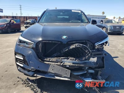 Piąte zdjęcie samochodu w środku: 2019 BMW X5 XDRIVE40I VIN:5UXCR6C56KLK89012 - miniatura