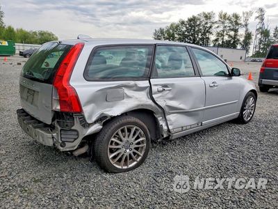 Trzecie zdjęcie samochodu z tyłu: 2010 VOLVO V50 2.4I VIN:YV1390MW4A2573680 - miniatura
