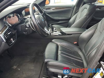 Zdjęcie 7 z 12 samochodu: 2018 BMW 530 XI VIN:WBAJA7C55JWA71730 - miniatura