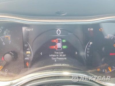 Zdjęcie 9 z 13 samochodu: 2015 JEEP GRAND CHEROKEE LIMITED VIN:1C4RJFBG3FC955416 - miniatura