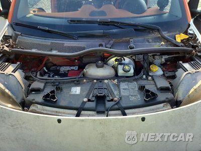 Zdjęcie 11 z 12 samochodu: 2016 SMART FORTWO VIN:WMEFJ5DAXGK060830 - miniatura