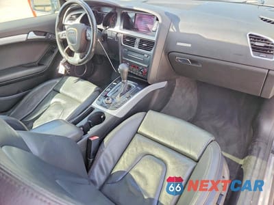 Zdjęcie 8 z 12 samochodu: 2012 AUDI A5 PREMIUM PLUS VIN:WAULFAFR7CA016070 - miniatura