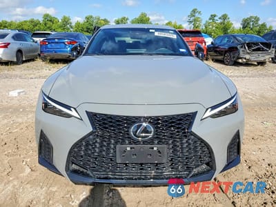 Piąte zdjęcie samochodu w środku: 2025 LEXUS IS 350 F SPORT VIN:JTHGZ1B25S5094468 - miniatura