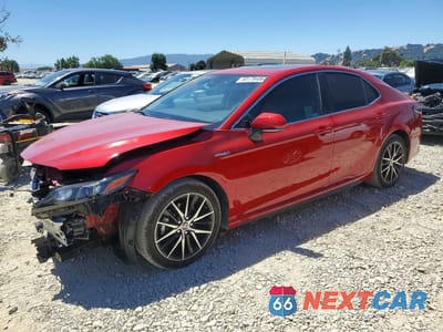 2021 TOYOTA CAMRY SE 4T1S31AK4MU023264 - główne zdjęcie licytacji z USA - miniatura