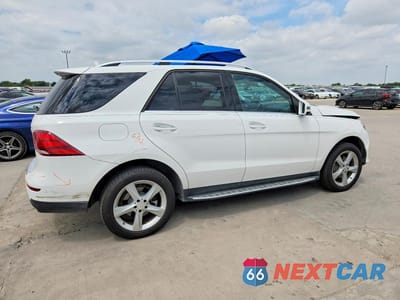 Trzecie zdjęcie samochodu z tyłu: 2016 MERCEDES-BENZ GLE 350 VIN:4JGDA5JB7GA670480 - miniatura