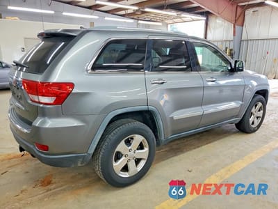 Trzecie zdjęcie samochodu z tyłu: 2012 JEEP GRAND CHEROKEE LIMITED VIN:1C4RJEBG2CC223204 - miniatura