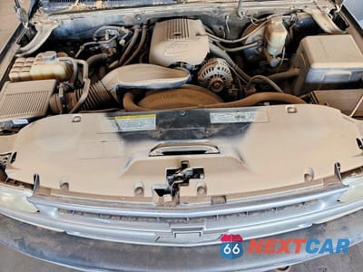 Zdjęcie 12 z 13 samochodu: 2001 CHEVROLET SUBURBAN K1500 VIN:3GNFK16T81G196608 - miniatura