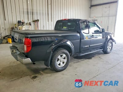 Trzecie zdjęcie samochodu z tyłu: 2011 NISSAN FRONTIER SV V6 VIN:1N6AD0CW9BC435154 - miniatura