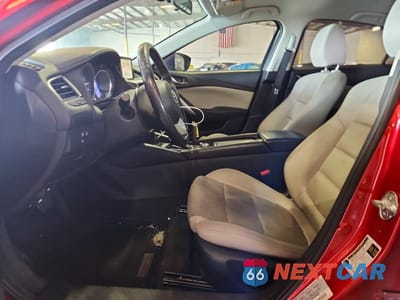 Zdjęcie 7 z 12 samochodu: 2016 MAZDA 6 TOURING VIN:JM1GJ1V55G1445117 - miniatura