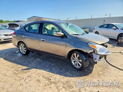 Czwarte zdjęcie samochodu z boku: 2015 NISSAN VERSA 1.6 SL VIN:3N1CN7AP7FL930740 - miniatura