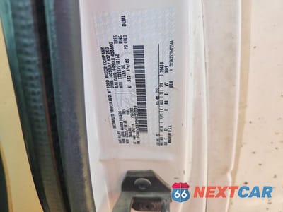 Zdjęcie 10 z 10 samochodu: 2002 FORD ECONOLINE E450 SUPER DUTY CUTAWAY VAN VIN:1FDXE45S92HB31039 - miniatura
