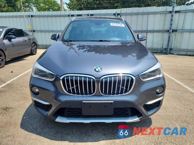 Piąte zdjęcie samochodu w środku: 2018 BMW X1 XDRIVE28I VIN:WBXHT3C30J5K25396 - miniatura
