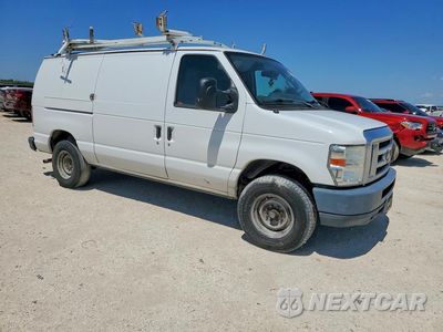 Czwarte zdjęcie samochodu z boku: 2014 FORD ECONOLINE E250 VAN VIN:1FTNE2EW1EDA33704 - miniatura