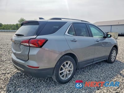 Trzecie zdjęcie samochodu z tyłu: 2023 CHEVROLET EQUINOX LT VIN:3GNAXUEG5PL141499 - miniatura