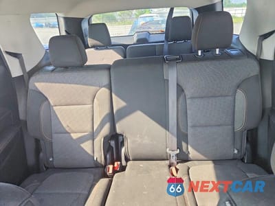 Zdjęcie 10 z 13 samochodu: 2019 CHEVROLET TRAVERSE LS VIN:1GNERFKW4KJ183665 - miniatura