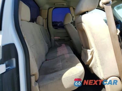 Zdjęcie 10 z 12 samochodu: 2007 GMC NEW SIERRA C1500 VIN:2GTEC19C971588740 - miniatura