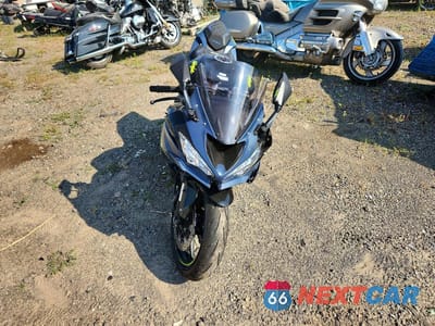 Drugie zdjęcie samochodu z przodu: 2022 KAWASAKI ZX636 K VIN:JKBZXJH11NA012879 - miniatura
