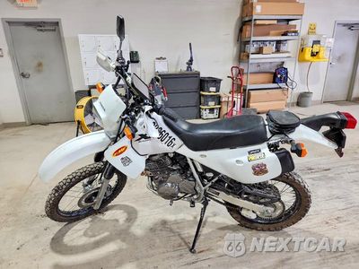 Trzecie zdjęcie samochodu z tyłu: 2025 HONDA XR650 L VIN:JH2RD0611SK401468 - miniatura