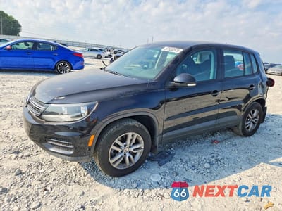 2013 VOLKSWAGEN TIGUAN S WVGAV7AX8DW553973 - główne zdjęcie licytacji z USA - miniatura