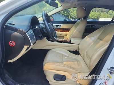 Zdjęcie 7 z 12 samochodu: 2015 JAGUAR XF 2.0T PREMIUM VIN:SAJWA0FS5FPU58926 - miniatura