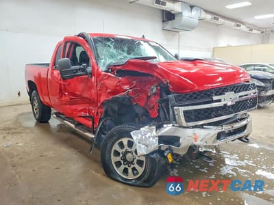 Czwarte zdjęcie samochodu z boku: 2013 CHEVROLET SILVERADO K2500 HEAVY DUTY LTZ VIN:1GC2KYCG6DZ271656 - miniatura