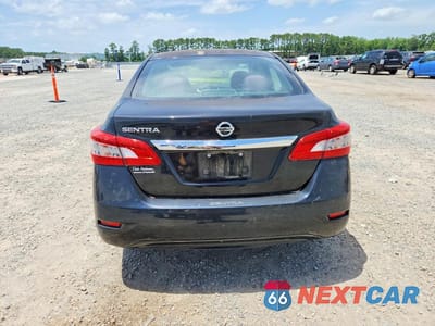 Zdjęcie 6 z 12 samochodu: 2015 NISSAN SENTRA S VIN:3N1AB7AP9FY227787 - miniatura