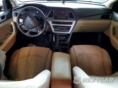 Zdjęcie 8 z 12 samochodu: 2017 HYUNDAI SONATA SE VIN:5NPE24AF8HH484279 - miniatura