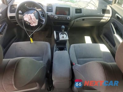 Zdjęcie 8 z 13 samochodu: 2008 HONDA CIVIC LX VIN:1HGFA16528L058123 - miniatura