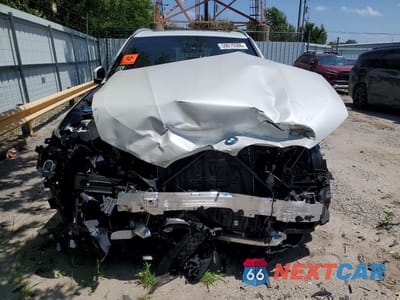 Piąte zdjęcie samochodu w środku: 2025 BMW X5 XDRIVE50E VIN:5UX43EU07S9X70631 - miniatura