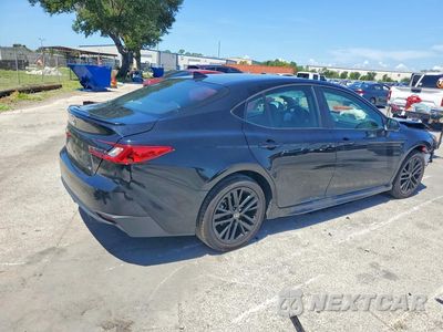 Trzecie zdjęcie samochodu z tyłu: 2026 TOYOTA CAMRY SE VIN:4T1DAACK9TU661455 - miniatura