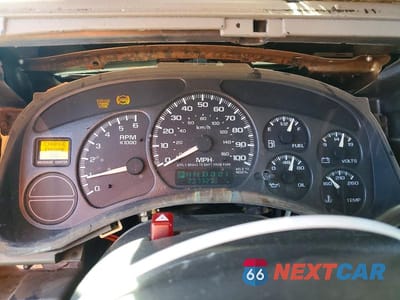 Zdjęcie 9 z 14 samochodu: 2002 GMC YUKON VIN:1GKEC13T42R131783 - miniatura